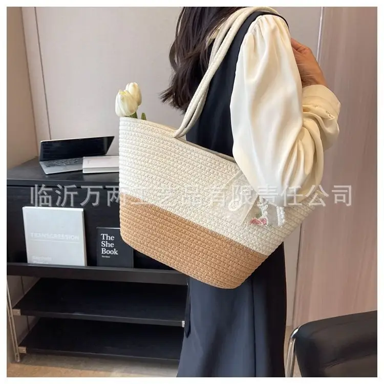 Women's Red Beige Woven Crossbody Bag 2024 — feature 26