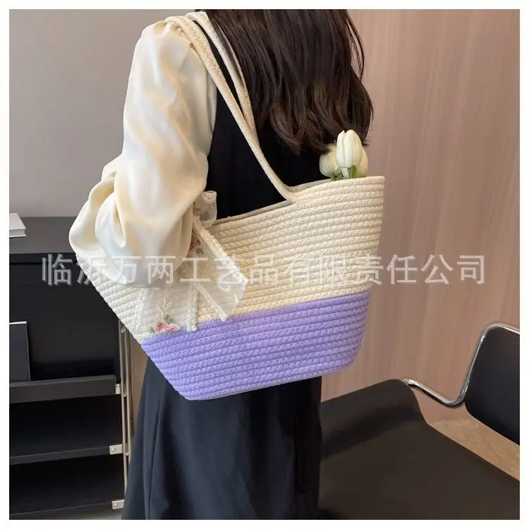 Women's Red Beige Woven Crossbody Bag 2024 — feature 28