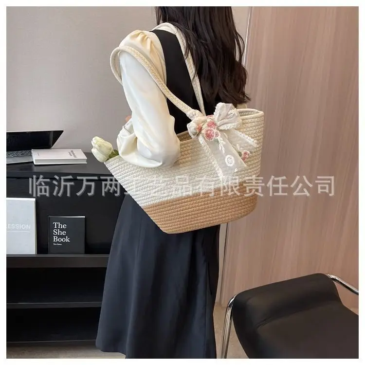 Women's Red Beige Woven Crossbody Bag 2024 — feature 32