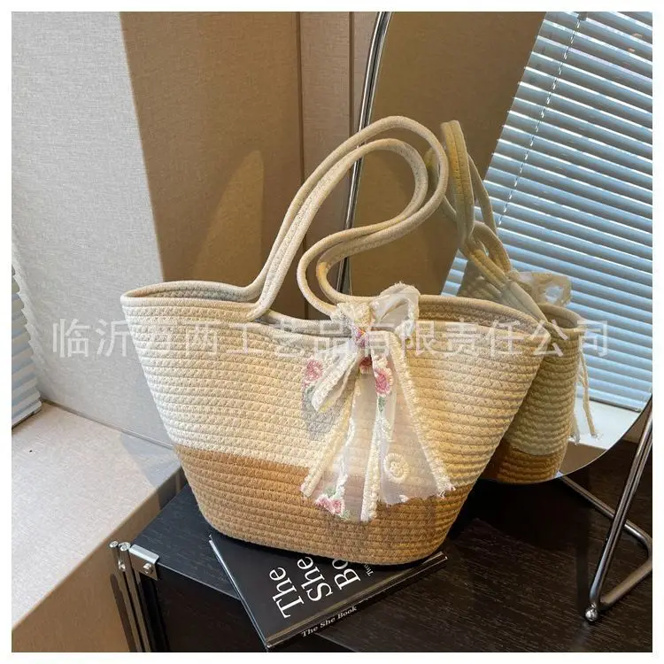 Women's Red Beige Woven Crossbody Bag 2024 — feature 7