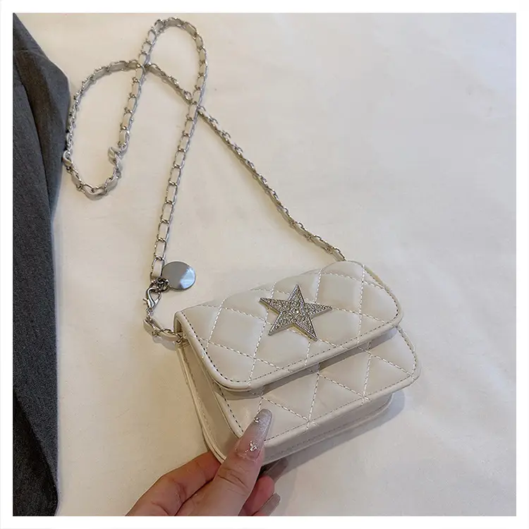 Black Star Chain Crossbody Bag for Women — feature 27