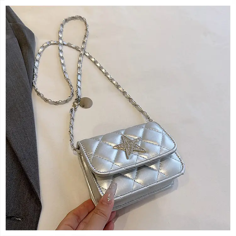 Black Star Chain Crossbody Bag for Women — feature 29