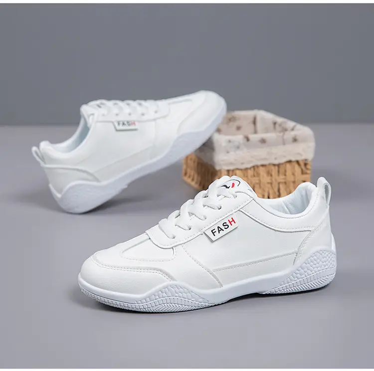 2026 New Spring Leather White Shoes for Women, Korean Style Versatile Casual Shoes, Soft-Soled Breathable Sports Running Shoes — feature 24