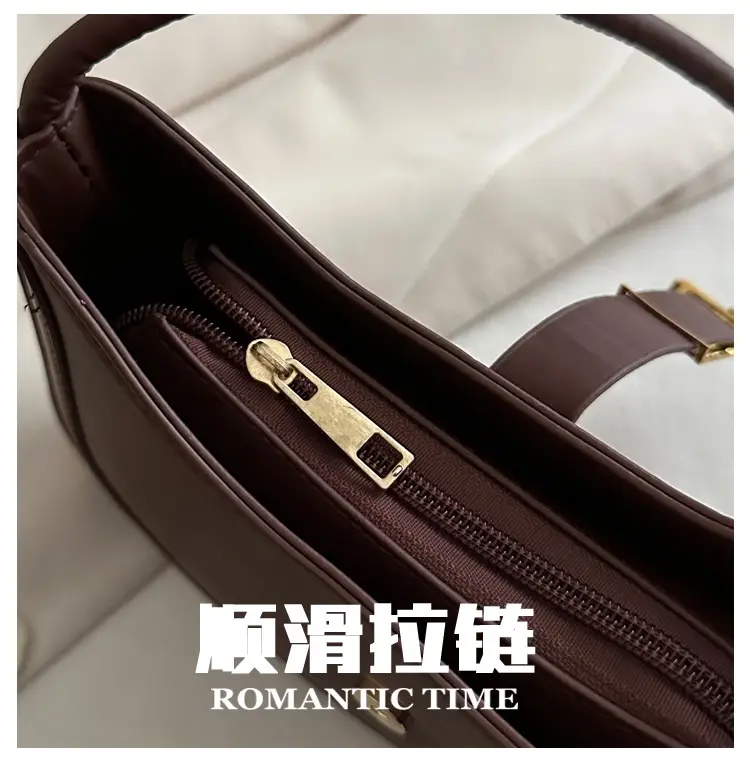 Brown Vintage Textile Shoulder Bag for Women — feature 6