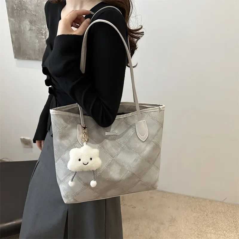 Women Quilted Shoulder Bag Light Blue 2025 - Image 7