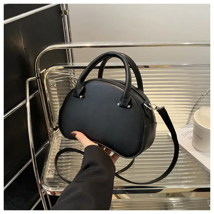 Korean Style Black Textured Shoulder Crossbody Bag 2024 — feature 17