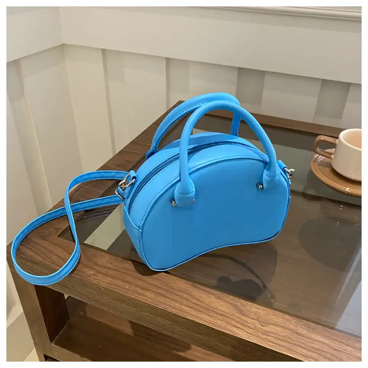 Korean Style Black Textured Shoulder Crossbody Bag 2024 — feature 21