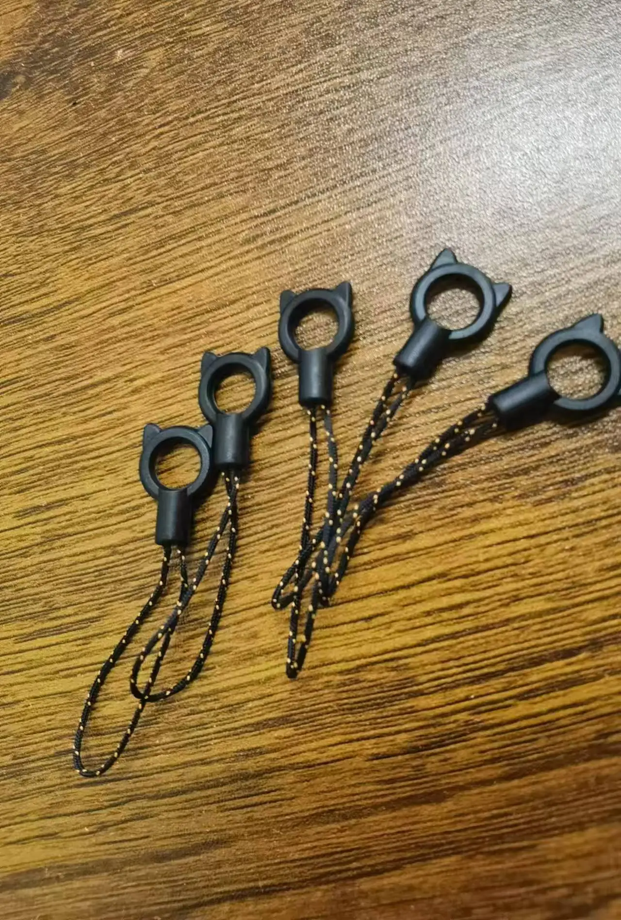 DIY Mobile Phone Lanyard with Rope Head Design — feature 8