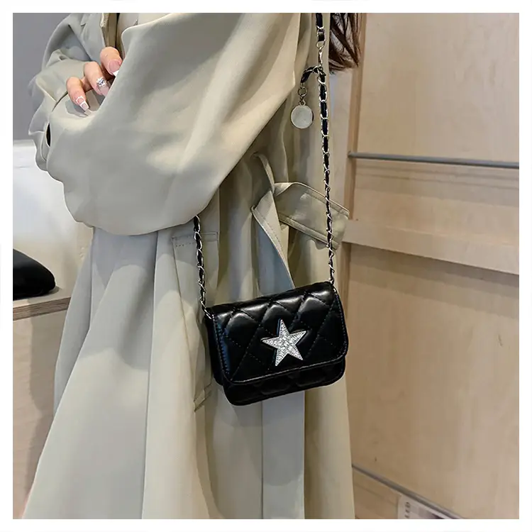 Mini Rhomboid Chain Bag with Star Diamond Design — feature 11