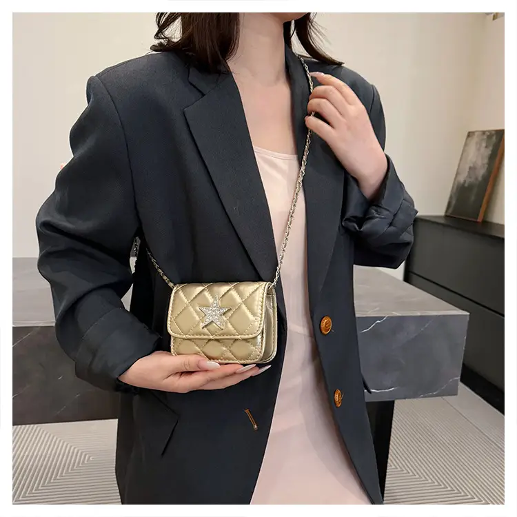 Mini Rhomboid Chain Bag with Star Diamond Design — feature 24