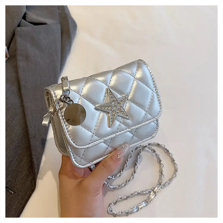 Mini Rhomboid Chain Bag with Star Diamond Design — feature 29
