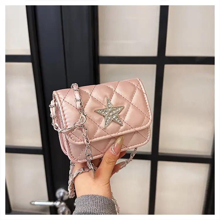 Mini Rhomboid Chain Bag with Star Diamond Design — feature 33