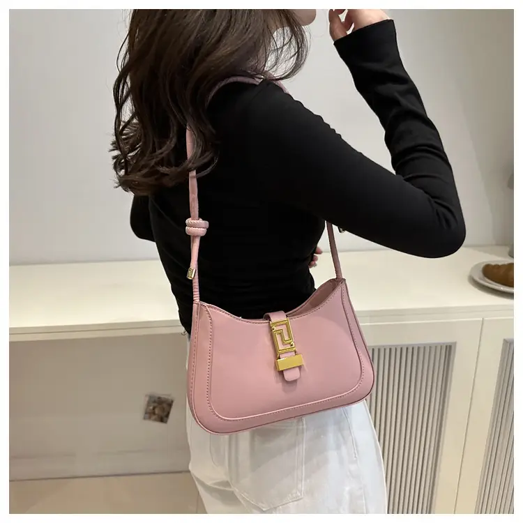Beige French Niche Shoulder Crossbody Bag 2024 — feature 15