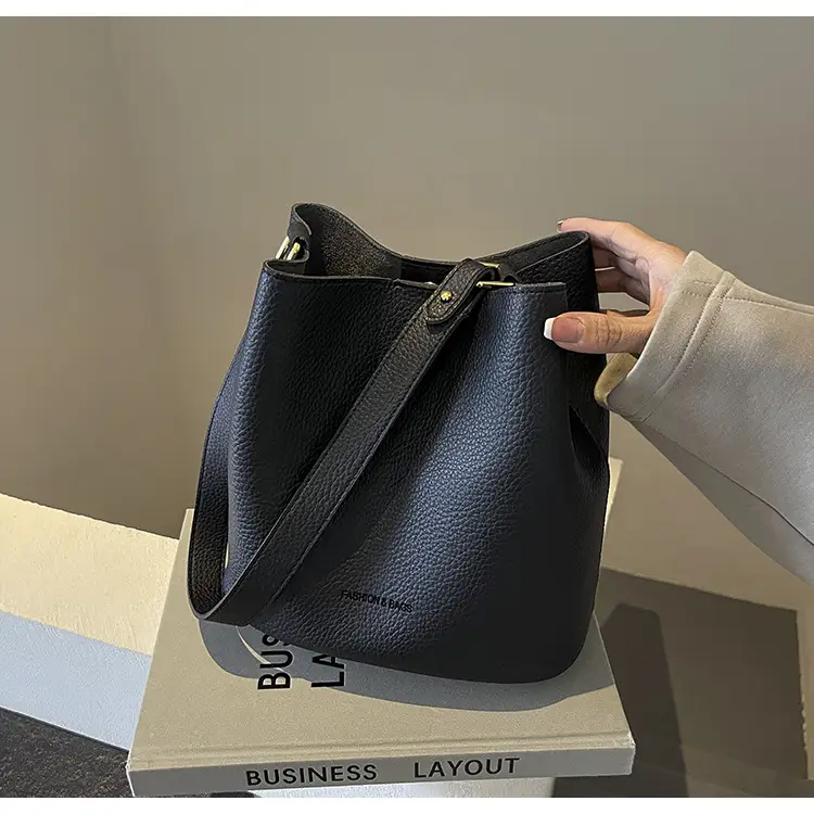 2024 Litchi Pattern Bucket Bag Women Tan — feature 44