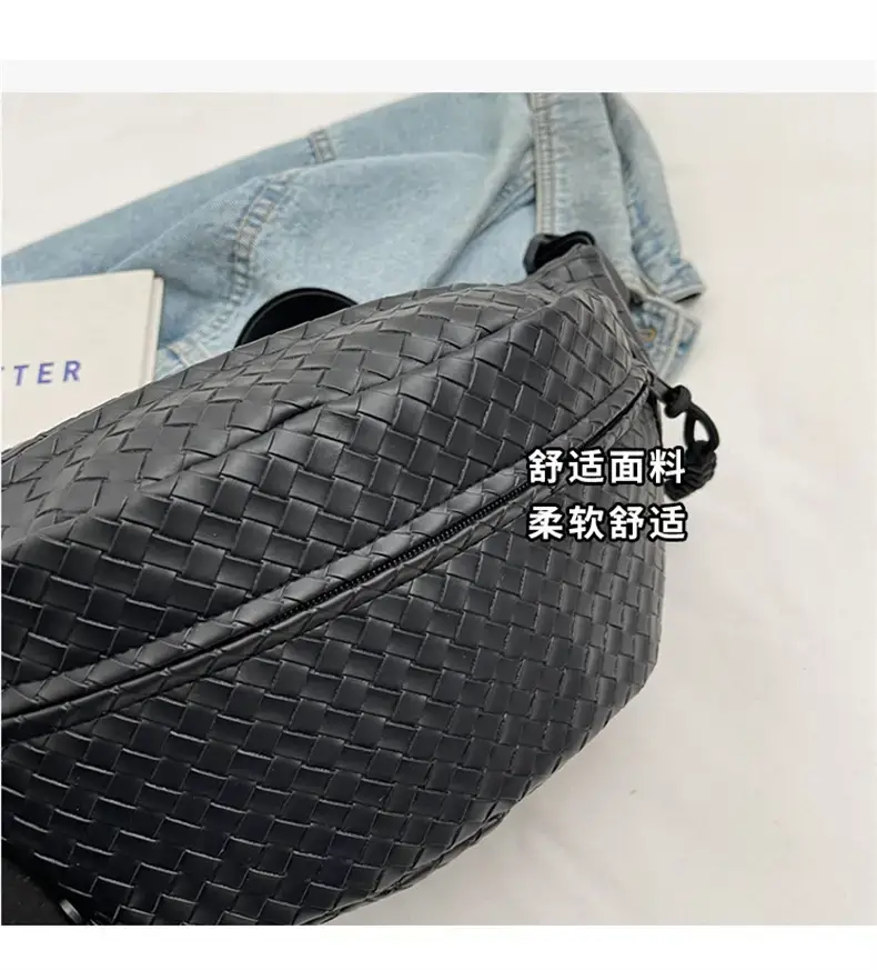 Men's Brown Crocodile Texture Crossbody Bag 34x175cm — feature 5