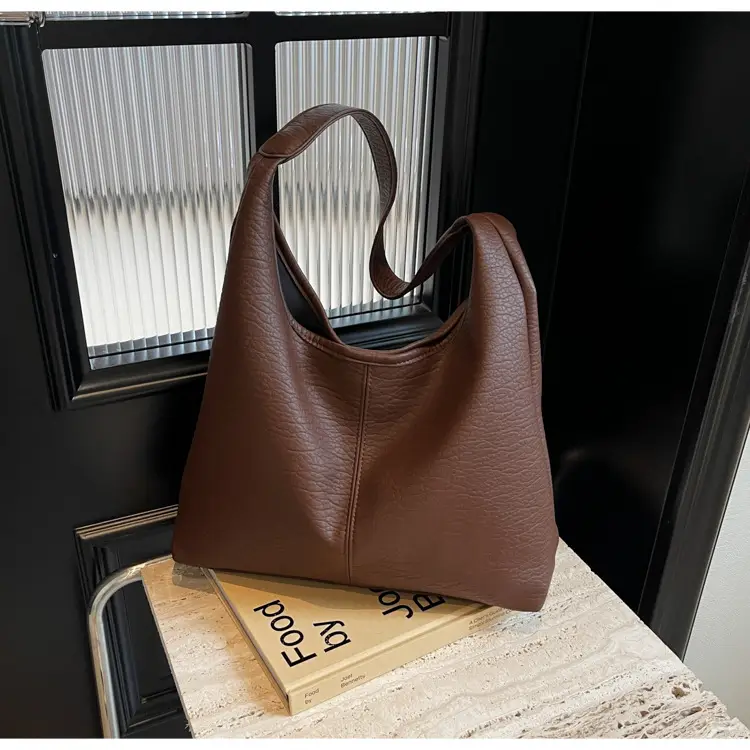 Women Large Capacity Shoulder Bag Tan 2026 — feature 41