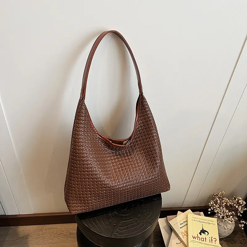 Women Crossbody Bag Large Capacity Woven Beige - Image 7