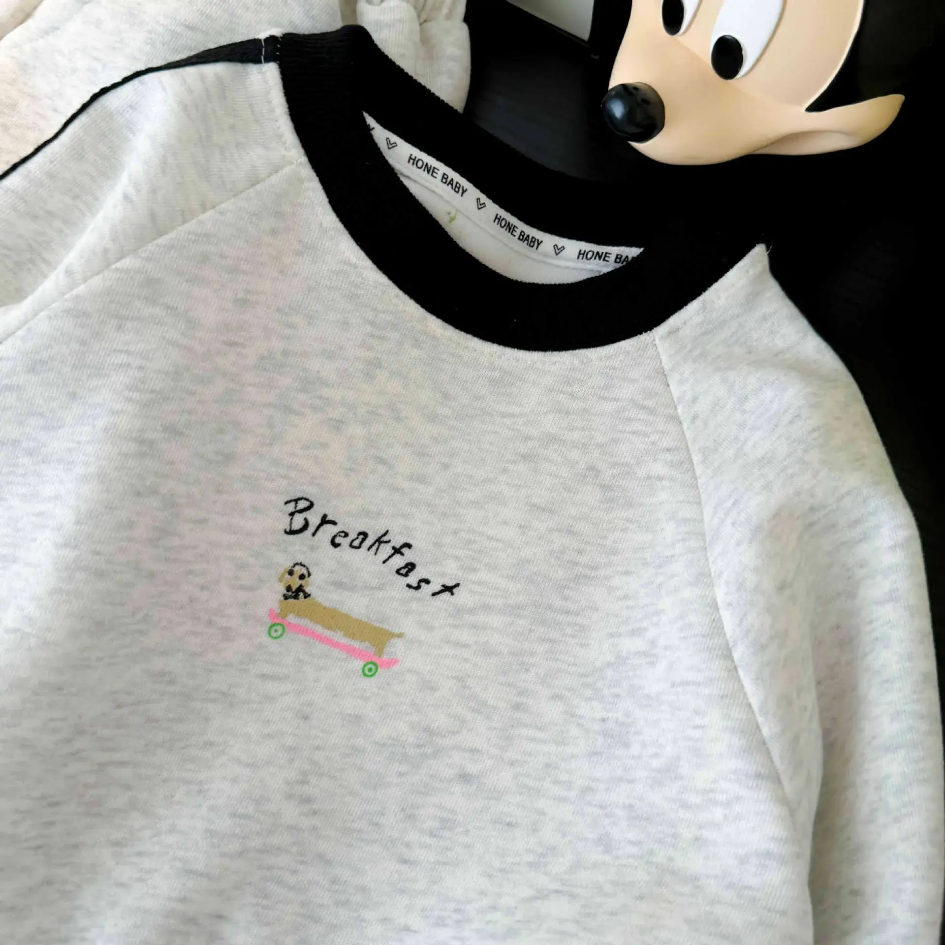 Children's Cartoon Sweatshirt Set White Black — feature 8