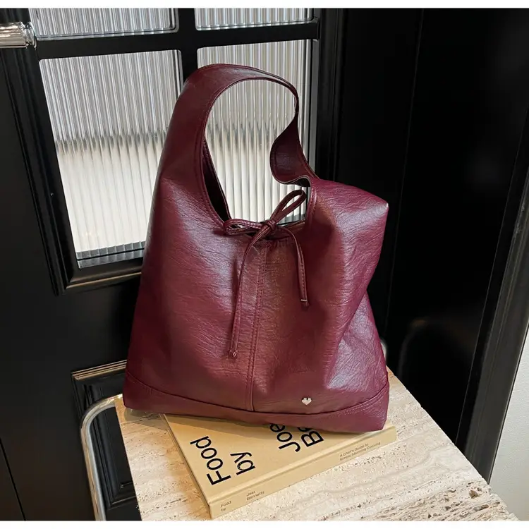 Large Capacity Women's Tote Bag Brown Leather Winter Shoulder — feature 38