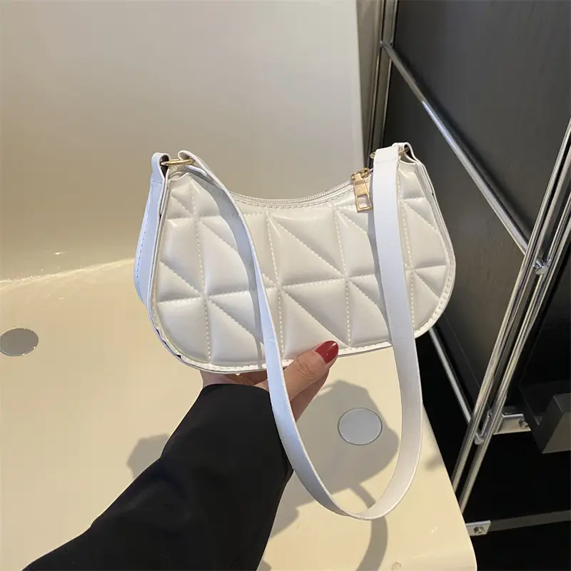 Black Rhombic Shoulder Bag Women 2023 Winter - Image 8