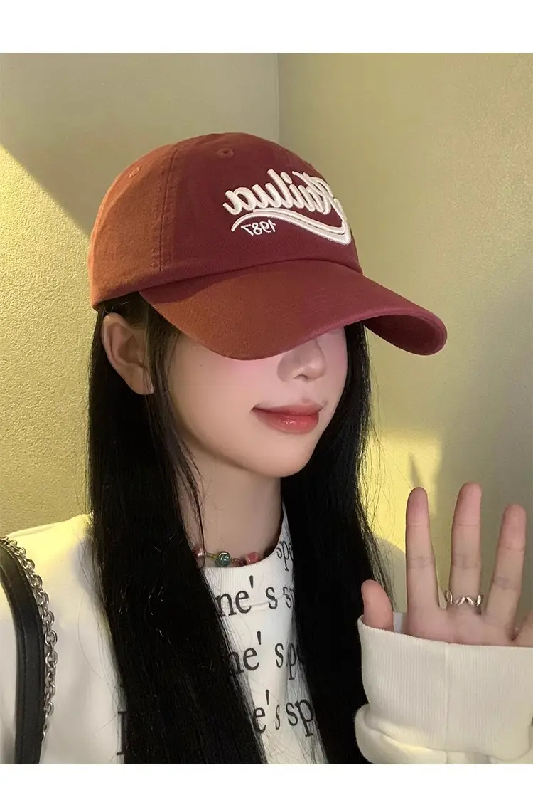 Vintage Letter Embroidered Red Baseball Cap Women — feature 7