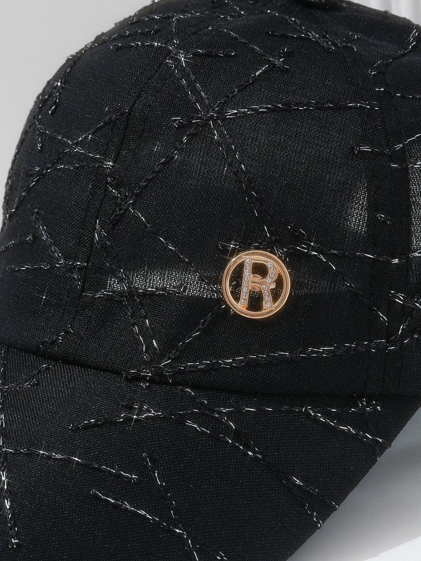 Black Quilted Hip-hop Cap with Metal Logo — feature 5