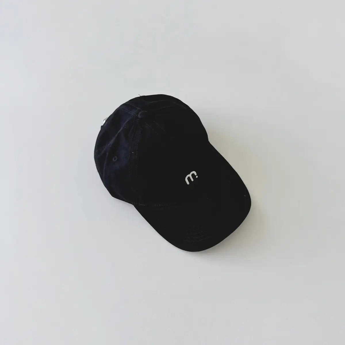 White Baseball Cap for Kids 2025 - Image 6