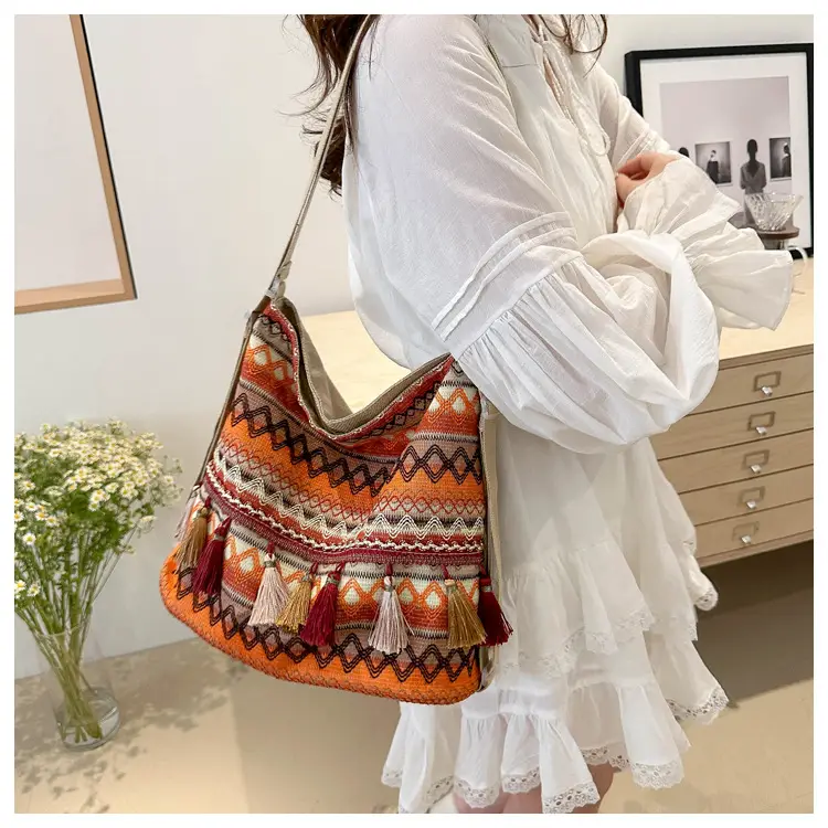 Ethnic Multi-Purpose Tassel Shoulder Bag Large Capacity Women — feature 12