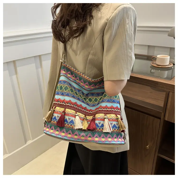Ethnic Multi-Purpose Tassel Shoulder Bag Large Capacity Women — feature 9