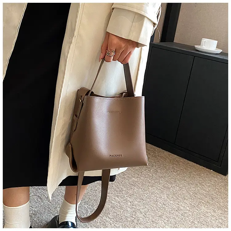 Women's Brown Leather Bucket Bag Small 2024 β feature 17