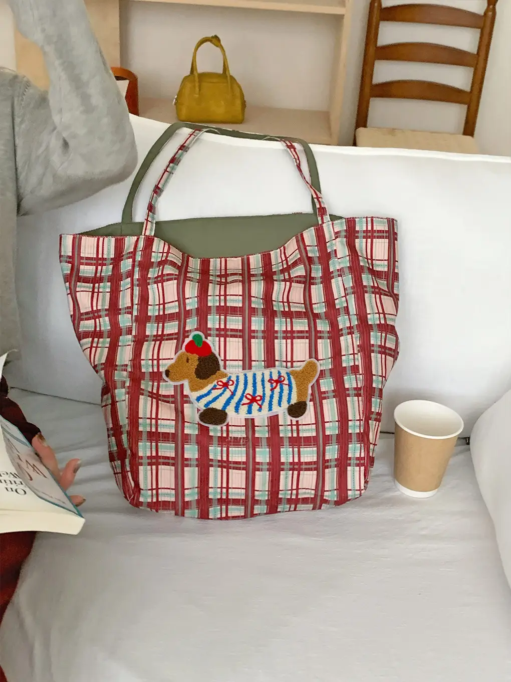 Puppy Plaid Tote Bag Blue Red Underarm Shoulder Bag — feature 11