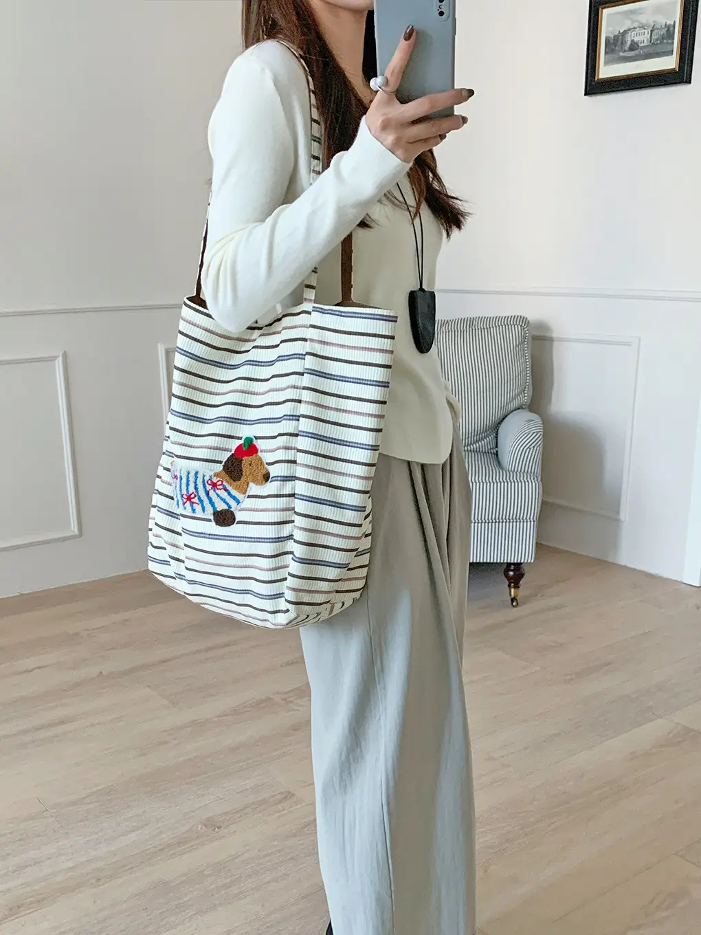 Puppy Plaid Tote Bag Blue Red Underarm Shoulder Bag — feature 23