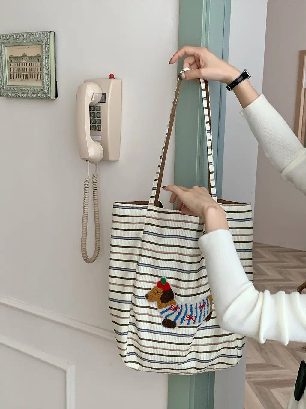 Puppy Plaid Tote Bag Blue Red Underarm Shoulder Bag — feature 31