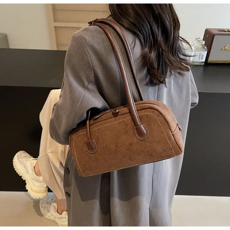 Women Vintage Frosted Shoulder Bag Red 2024 — feature 21