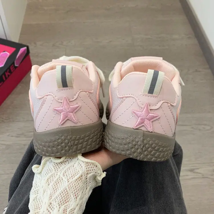 Campus sweet wind stars training board shoes 2024 autumn new high color value thick bottom breathable not stuffy feet sneaker - Image 4