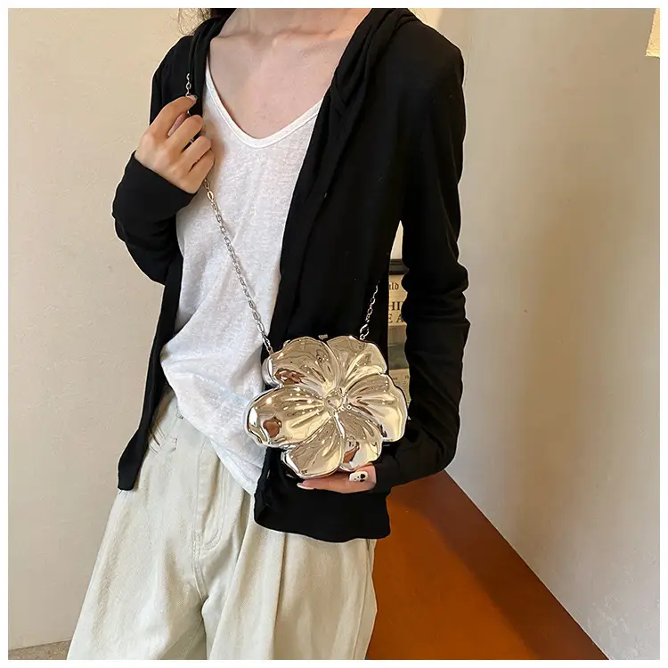 Women's 3D Floral Shoulder Messenger Bag Brown — feature 27