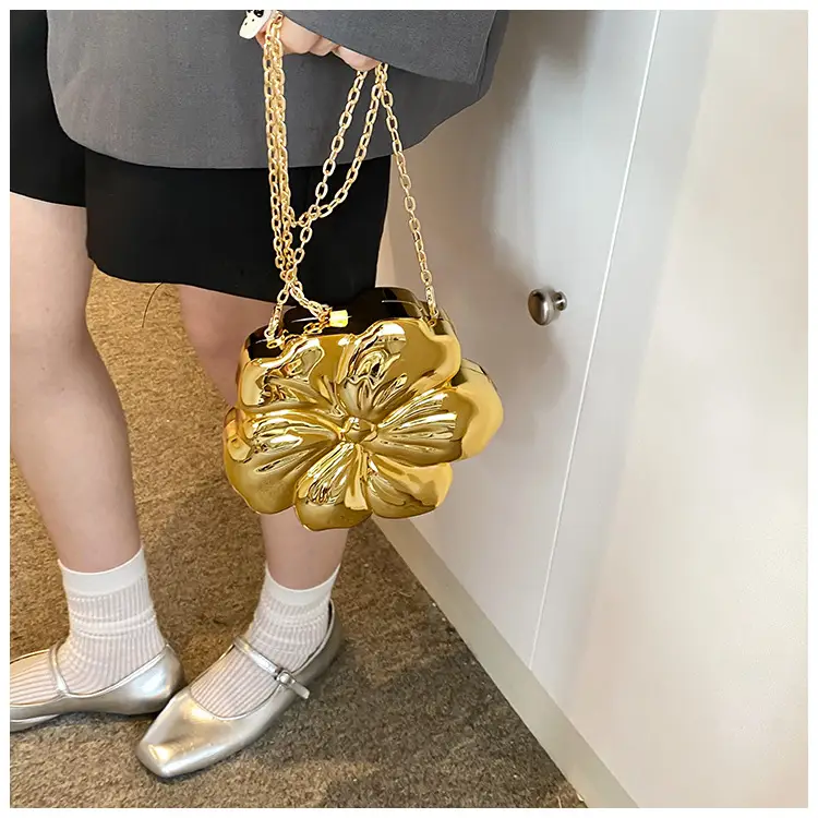 Women's 3D Floral Shoulder Messenger Bag Brown — feature 42