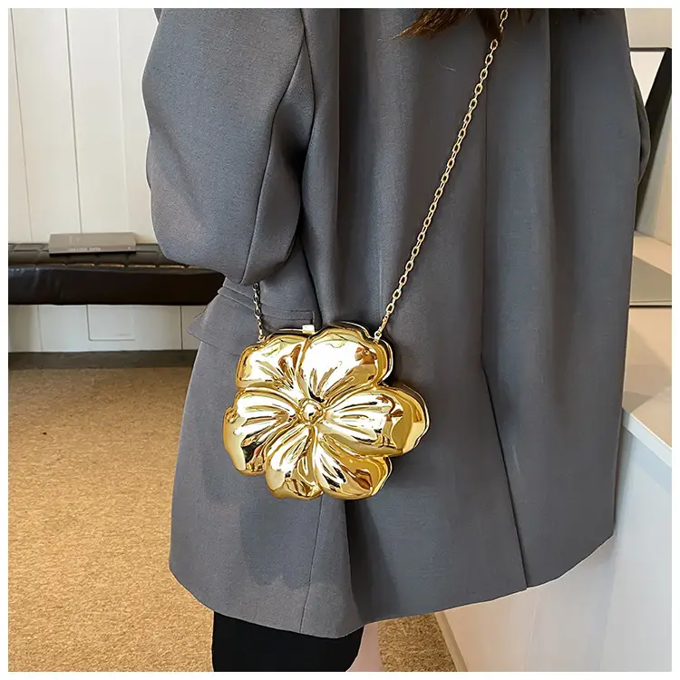 Women's 3D Floral Shoulder Messenger Bag Brown — feature 49