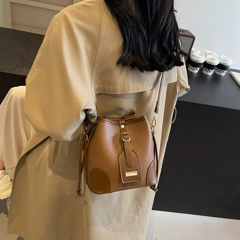 Vintage Brown Bucket Bag for Women 2024 - Image 8