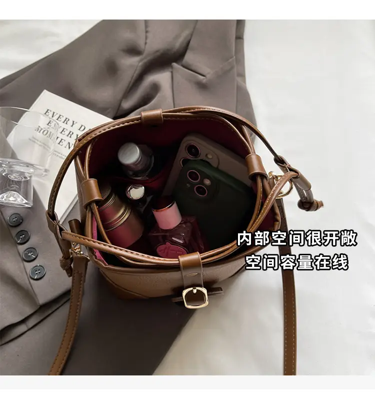 Vintage Brown Bucket Bag for Women 2024 — feature 7