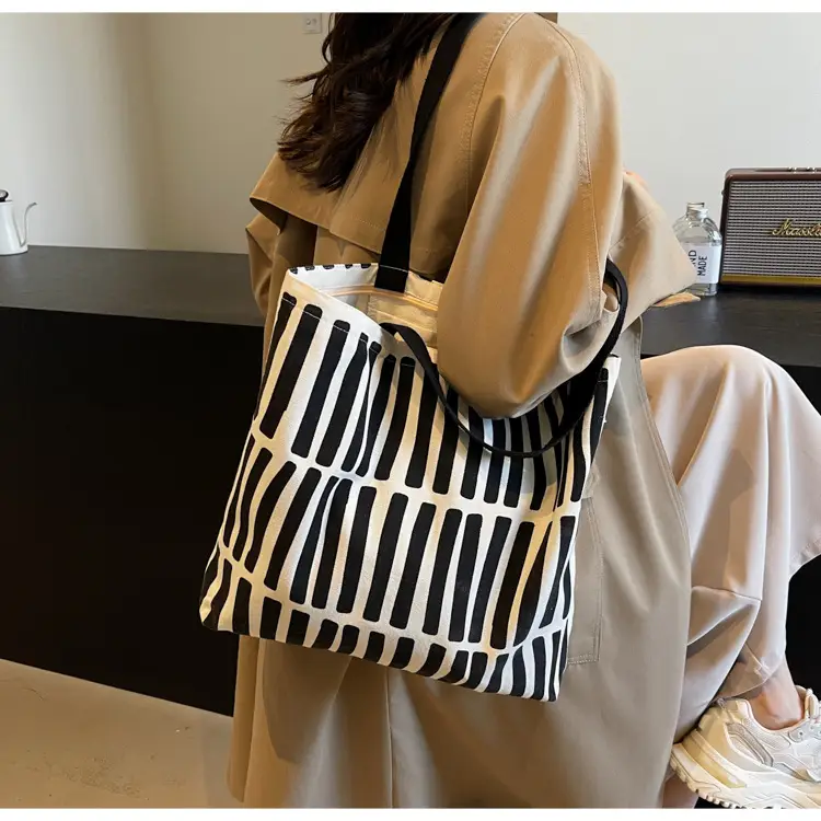 Women Canvas Graffiti Tote Bag Large Capacity Korean Style — feature 15
