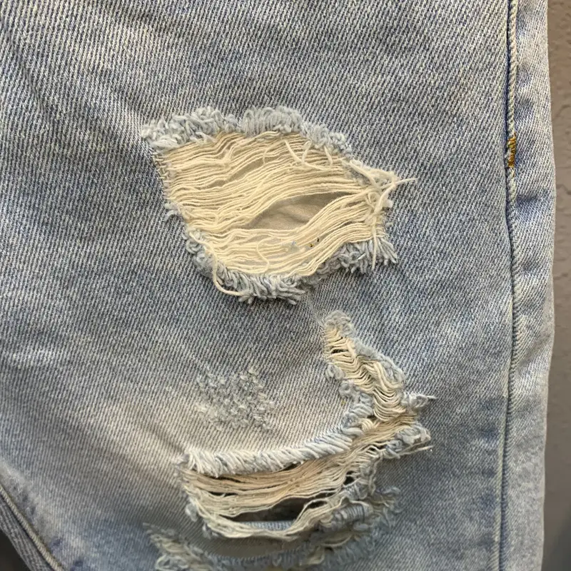 Ripped Denim Shorts Men Light Colored Five Quarter