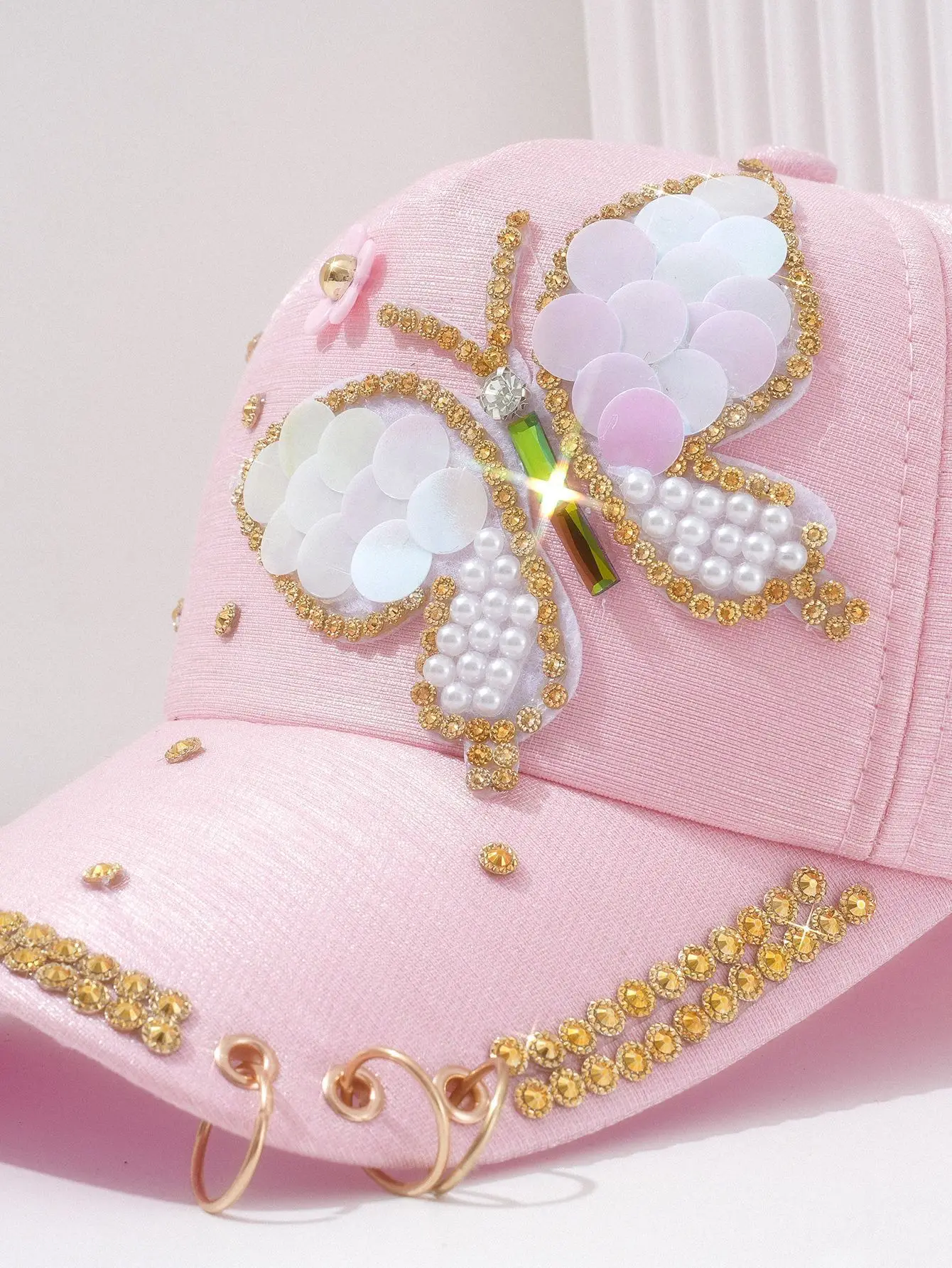 Women Pink Butterfly Pearl Cap with Chain & Rhinestones — feature 3
