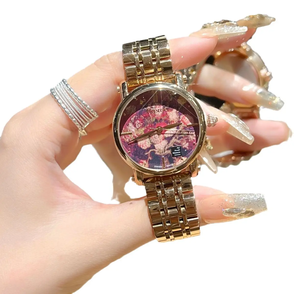 Women's Cowhide Strap Quartz Watch with Pearl Design - Image 6