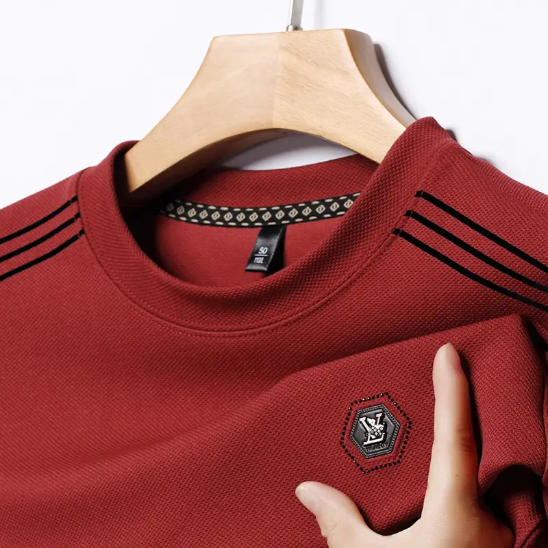 Men Black Long Sleeve T-Shirt Round Neck Casual Wear — feature 5