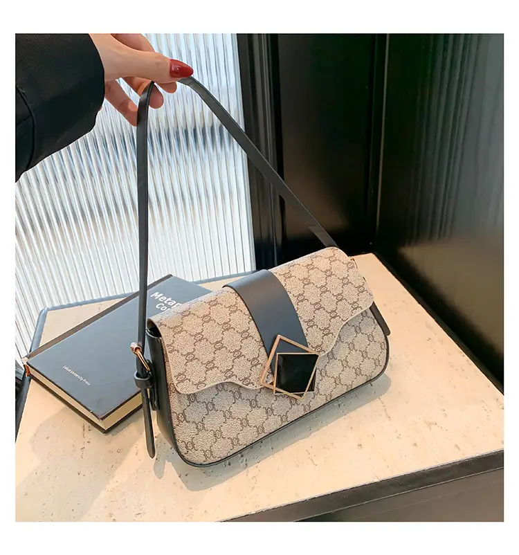 Women's Monogram Crossbody Bag 2024 New Style — feature 36