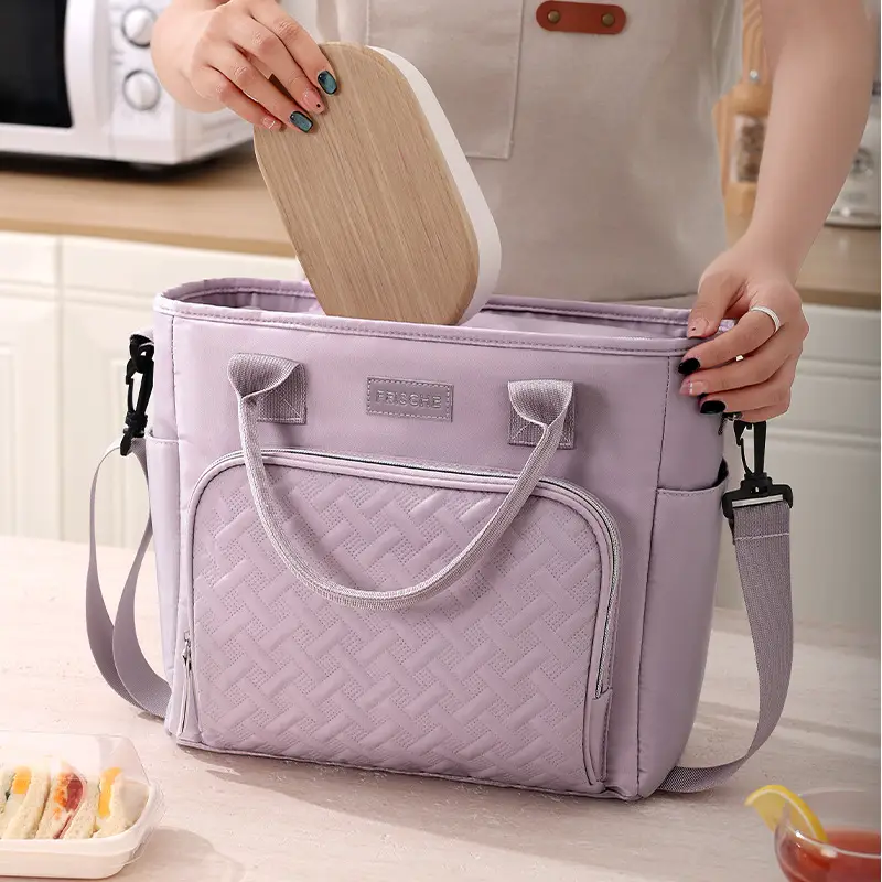 Portable Ice Bag with Heat & Welding Design - Image 7