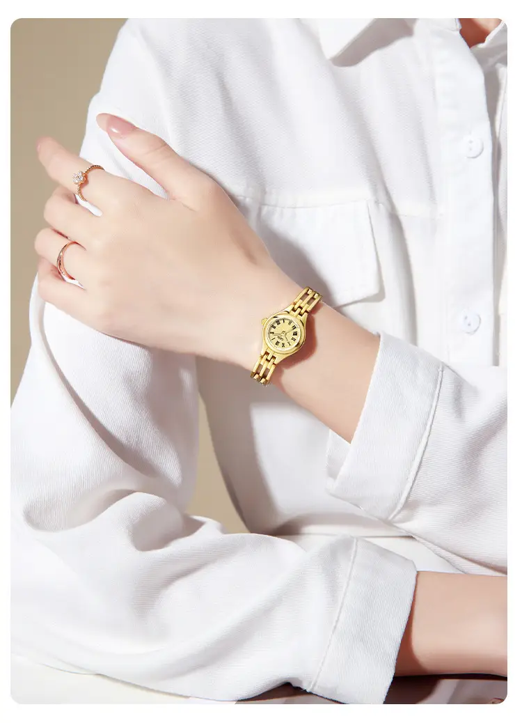 Women's Gold Alloy Quartz Watch with Hollow Bracelet — feature 11