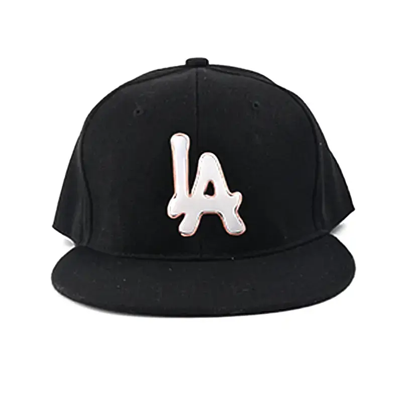 Luminous LED Cap with "LOVE" Text Black — feature 4