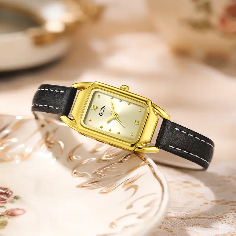 Gold Square Watch for Women Quartz Belt Watch - Image 5